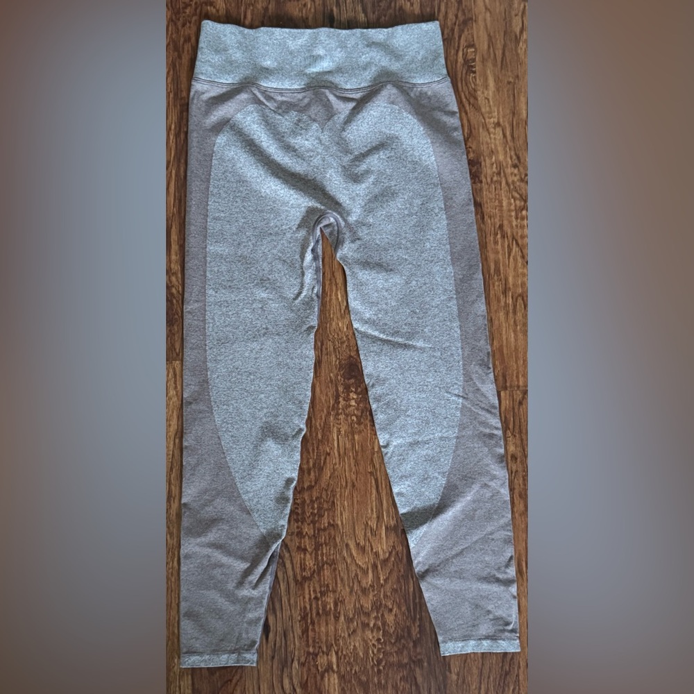 VS Pink Leggings - Size large